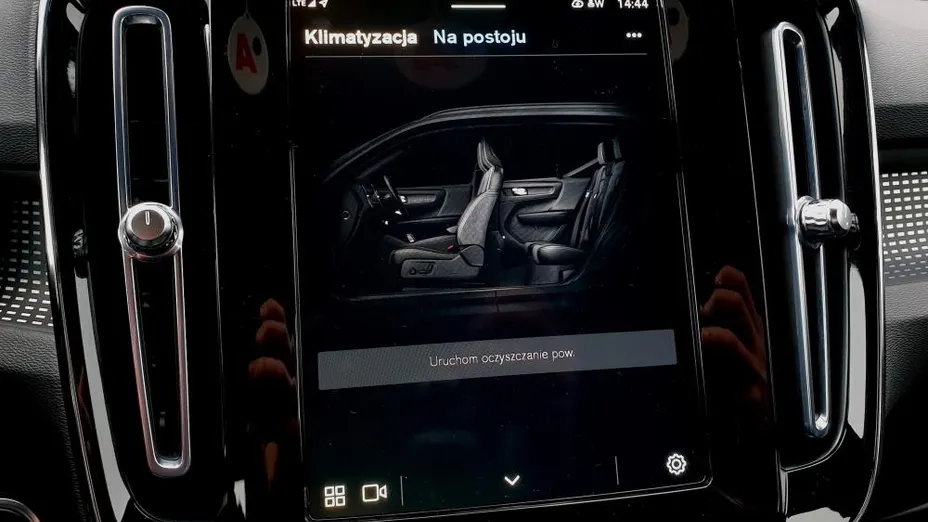 VOLVO XC40 XC40 B4 AWD Plus Dark aut