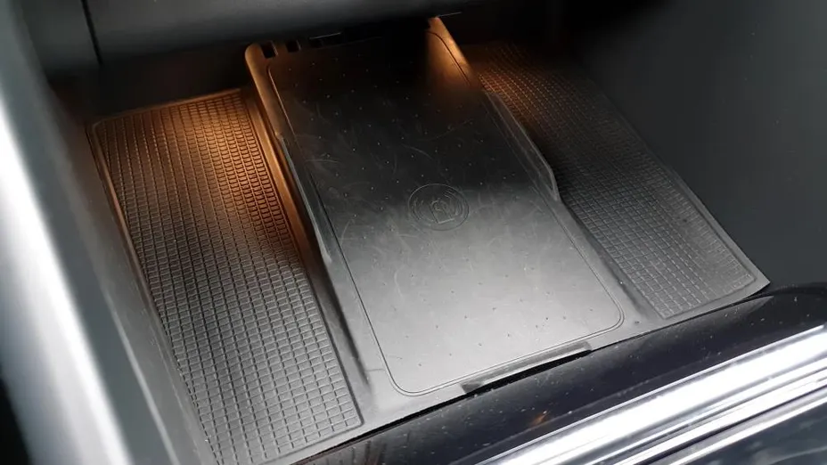 VOLVO XC40 XC40 B4 AWD Plus Dark aut