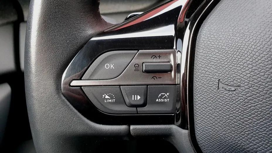 PEUGEOT 308 308 SW 1.5 BlueHDi Allure S&S EAT8