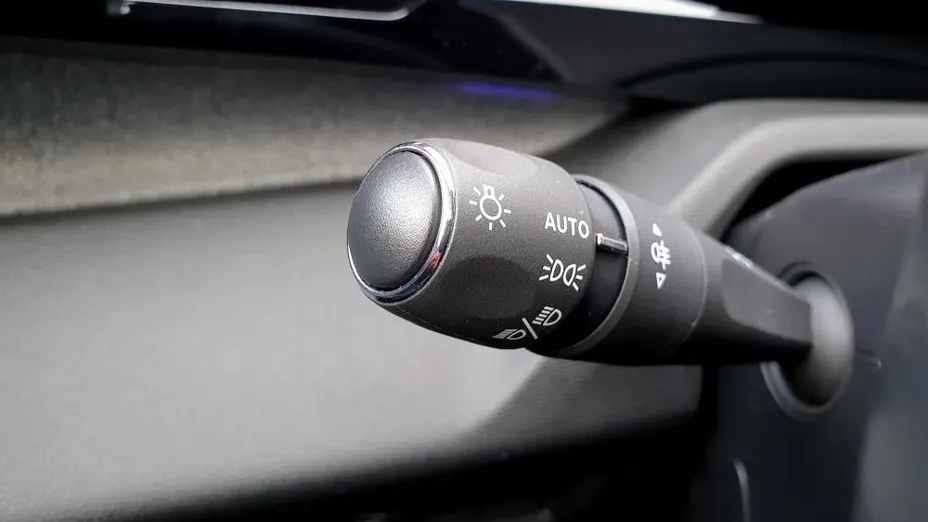 PEUGEOT 308 308 SW 1.5 BlueHDi Allure S&S EAT8