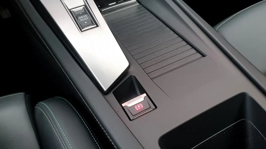 PEUGEOT 308 308 SW 1.5 BlueHDi Allure S&S EAT8