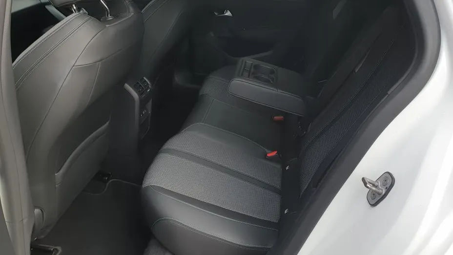 PEUGEOT 308 308 SW 1.5 BlueHDi Allure S&S EAT8