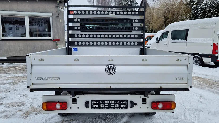 VOLKSWAGEN Crafter -