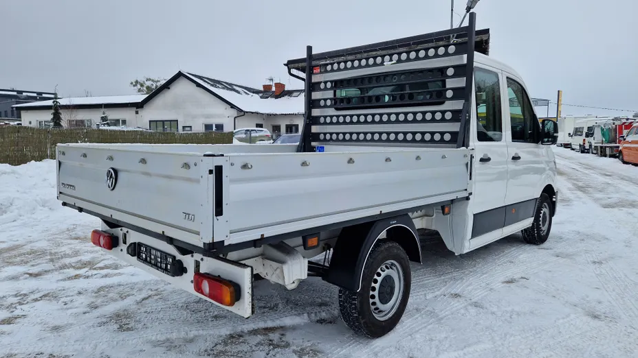 VOLKSWAGEN Crafter -