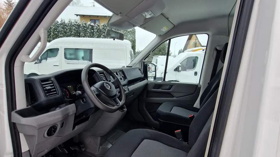 VOLKSWAGEN Crafter -