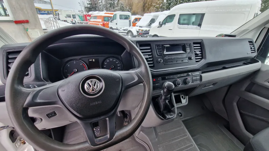 VOLKSWAGEN Crafter -