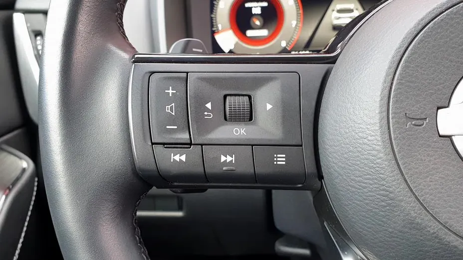 NISSAN Qashqai Qashqai 1.3 DIG-T mHEV N-Connecta Xtronic