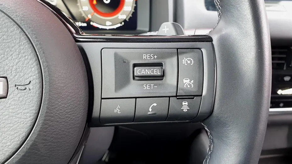 NISSAN Qashqai Qashqai 1.3 DIG-T mHEV N-Connecta Xtronic