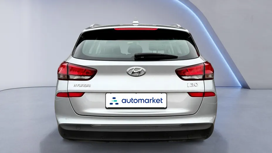 HYUNDAI i30 i30 1.5 DPI Modern