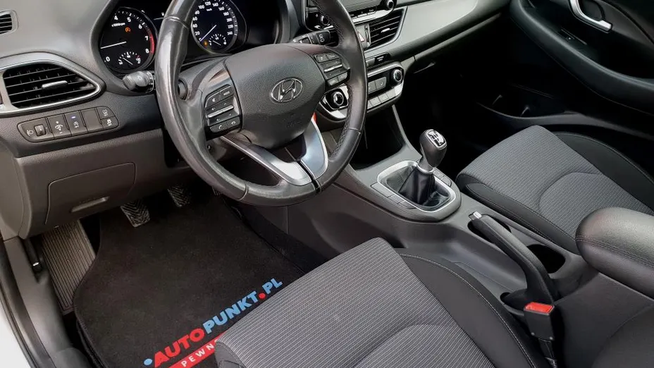 HYUNDAI i30 i30 1.5 DPI Modern