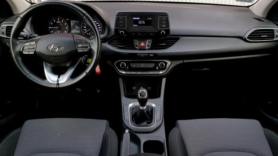 HYUNDAI i30 i30 1.5 DPI Modern