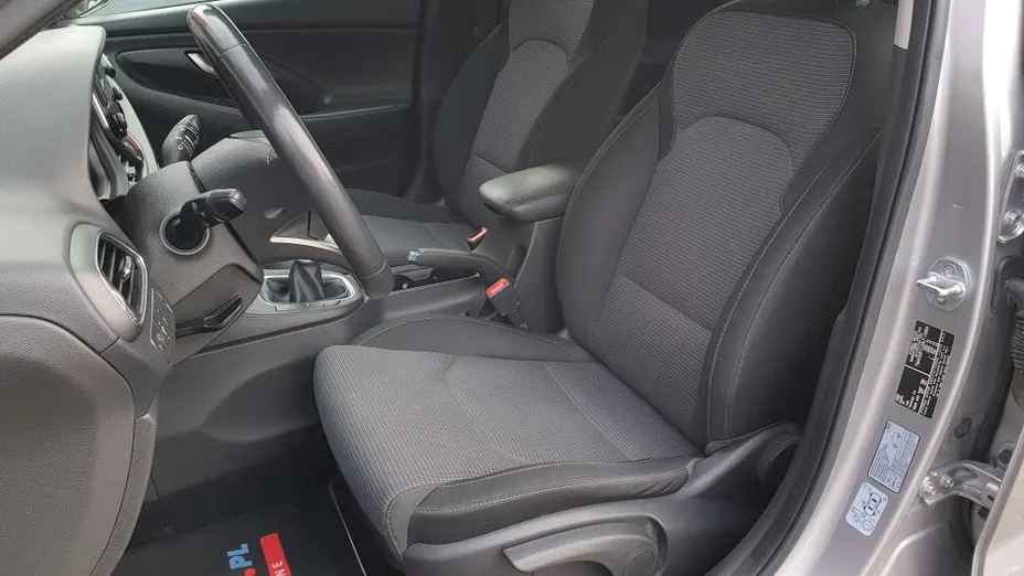 HYUNDAI i30 i30 1.5 DPI Modern