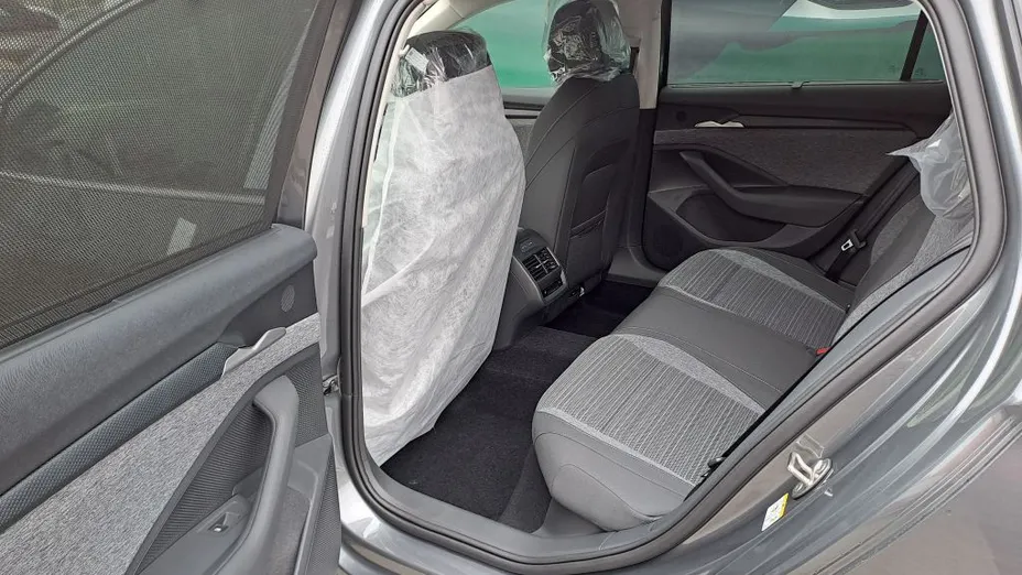 SKODA Superb Superb 2.0 TDI SCR 4x4 Drive DSG Nowy