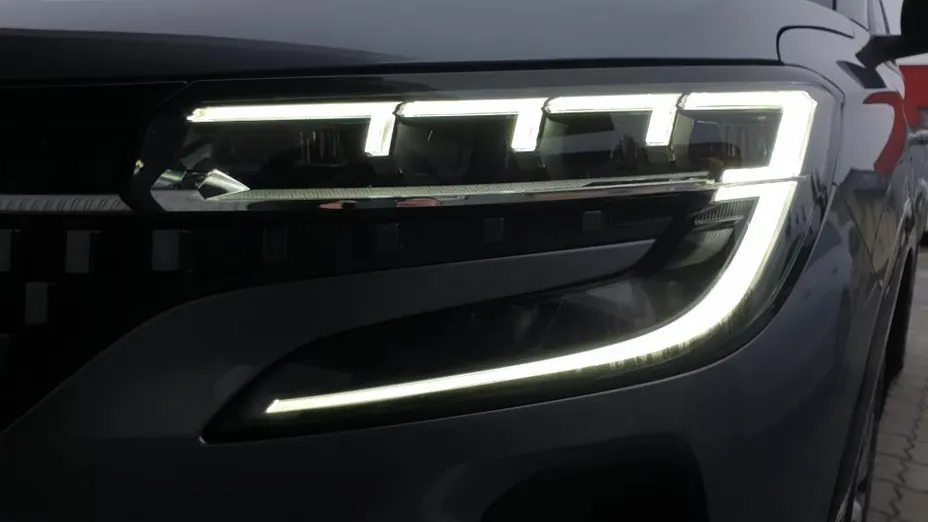 RENAULT Austral Austral 1.3 TCe mHEV Techno aut