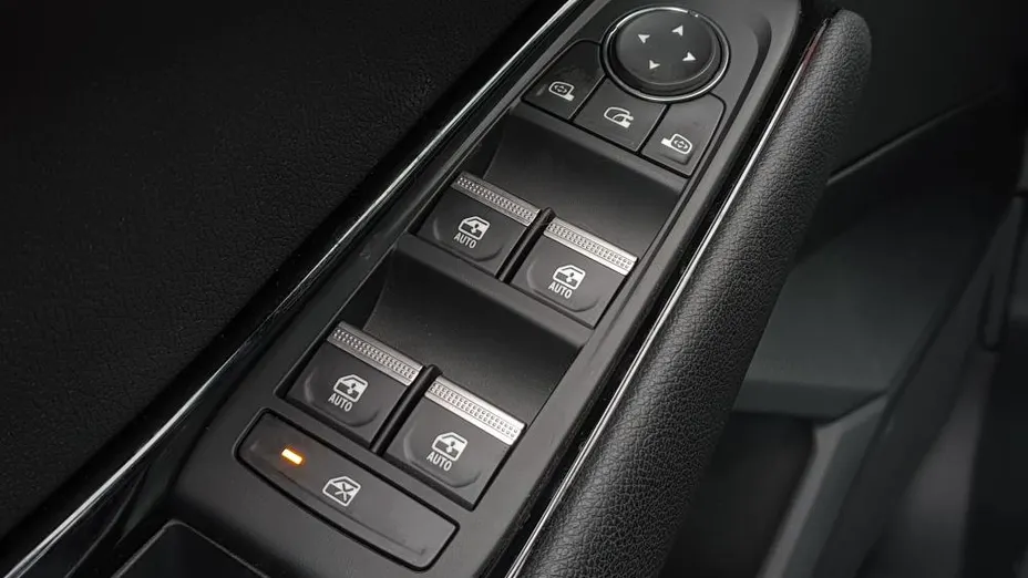 RENAULT Austral Austral 1.3 TCe mHEV Techno aut