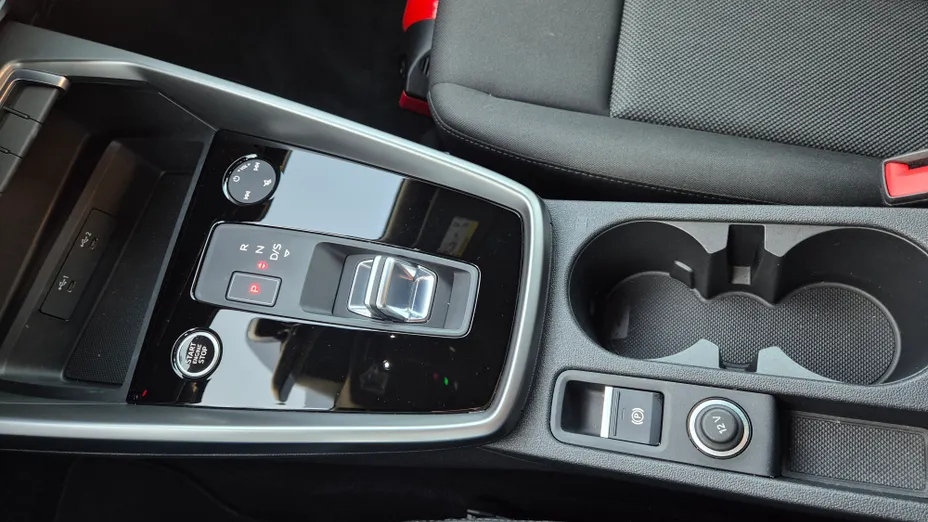 AUDI A3 A3 35 TFSI mHEV S tronic