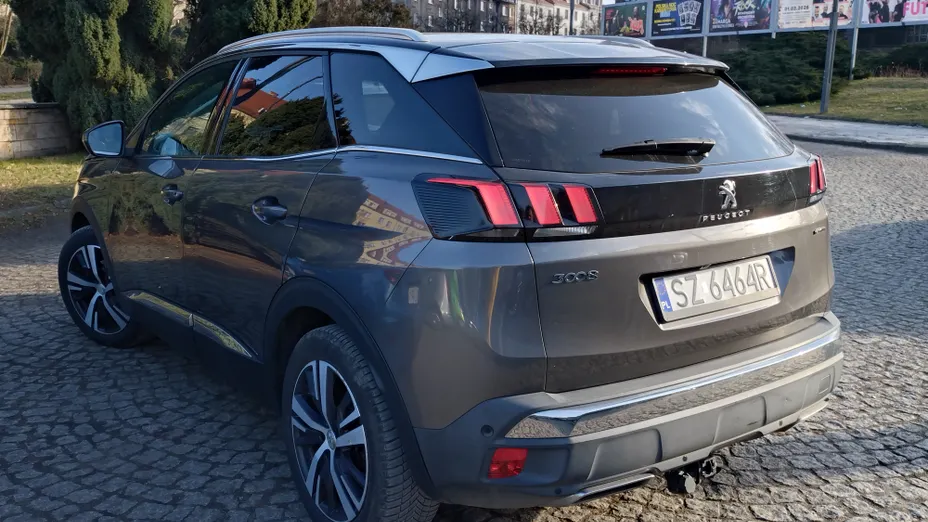 PEUGEOT 3008 3008 1.6 BlueHDi Allure S&S