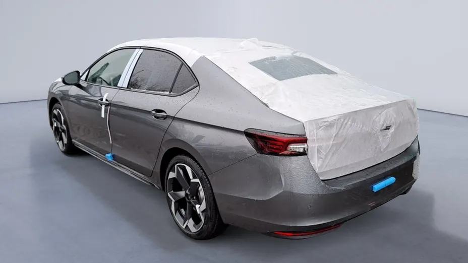 SKODA Superb Superb 2.0 TSI Sportline DSG Nowy