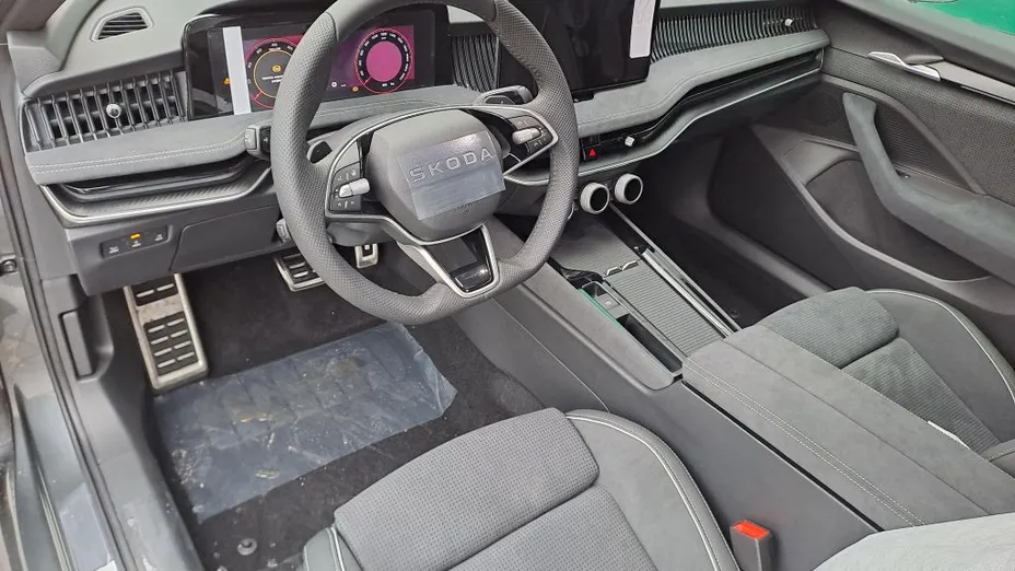 SKODA Superb Superb 2.0 TSI Sportline DSG Nowy