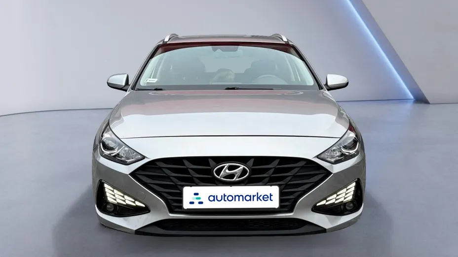 HYUNDAI i30 i30 1.5 DPI Classic +