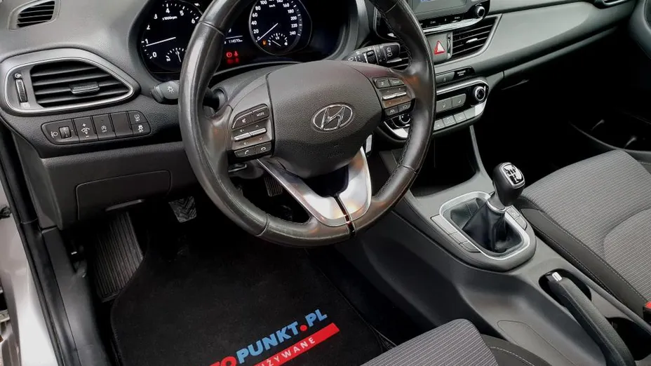 HYUNDAI i30 i30 1.5 DPI Classic +