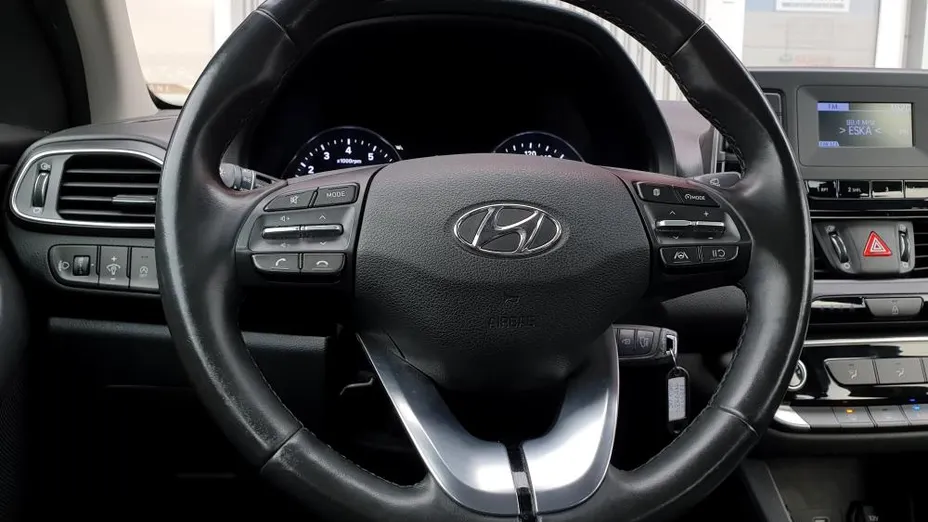 HYUNDAI i30 i30 1.5 DPI Classic +