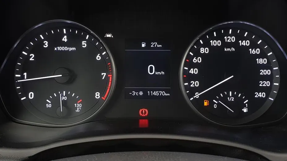 HYUNDAI i30 i30 1.5 DPI Classic +