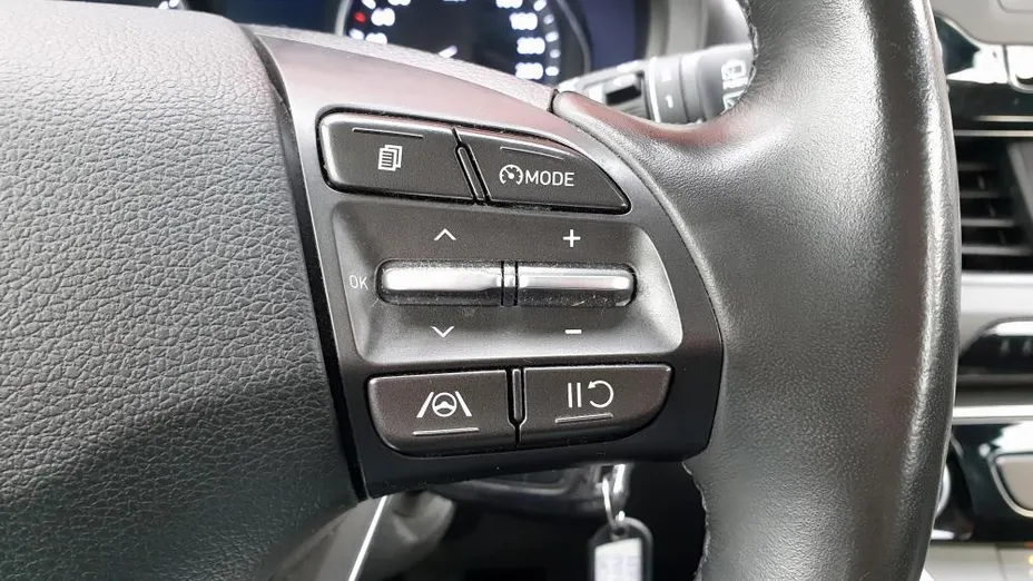 HYUNDAI i30 i30 1.5 DPI Classic +