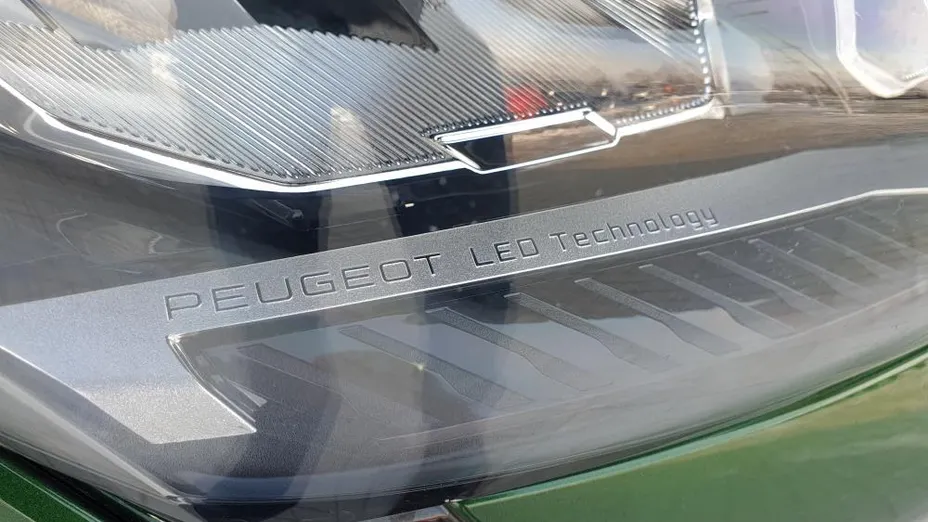 PEUGEOT 308 308 1.2 PureTech GPF Allure S&S