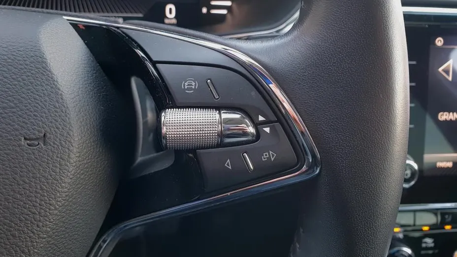 SKODA Superb Superb 2.0 TSI Ambition DSG