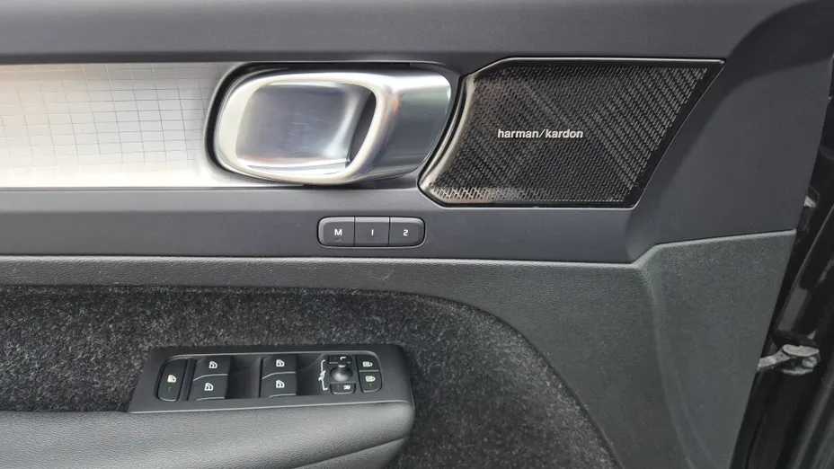 VOLVO XC40 XC40 T3 Momentum Pro aut