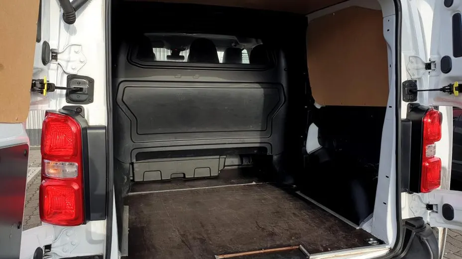 PEUGEOT Expert Expert 2.0 BlueHDi Long 2,9t Premium (bryg.)