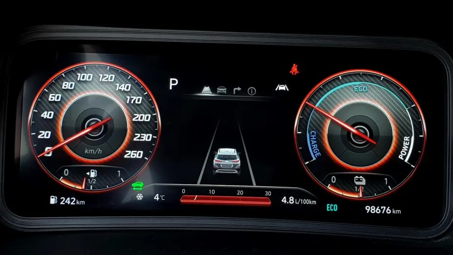 HYUNDAI Kona Kona 1.6 GDI Hybrid Comfort DCT