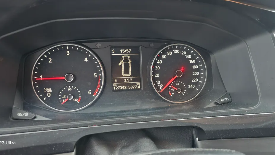 VOLKSWAGEN Multivan -