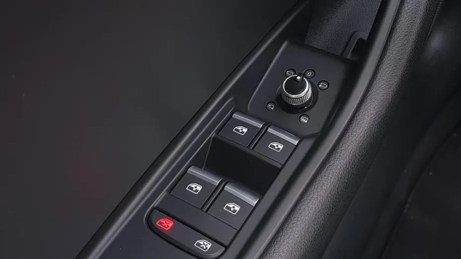 AUDI A5 A5 40 TFSI mHEV S tronic