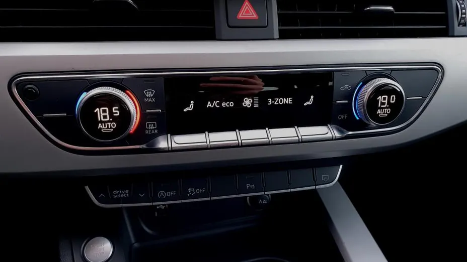 AUDI A5 A5 40 TFSI mHEV S tronic