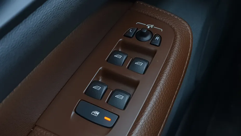 VOLVO S60 S60 B4 B Inscription aut