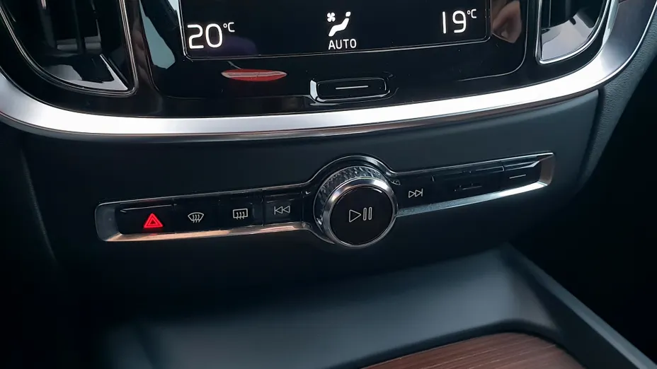 VOLVO S60 S60 B4 B Inscription aut