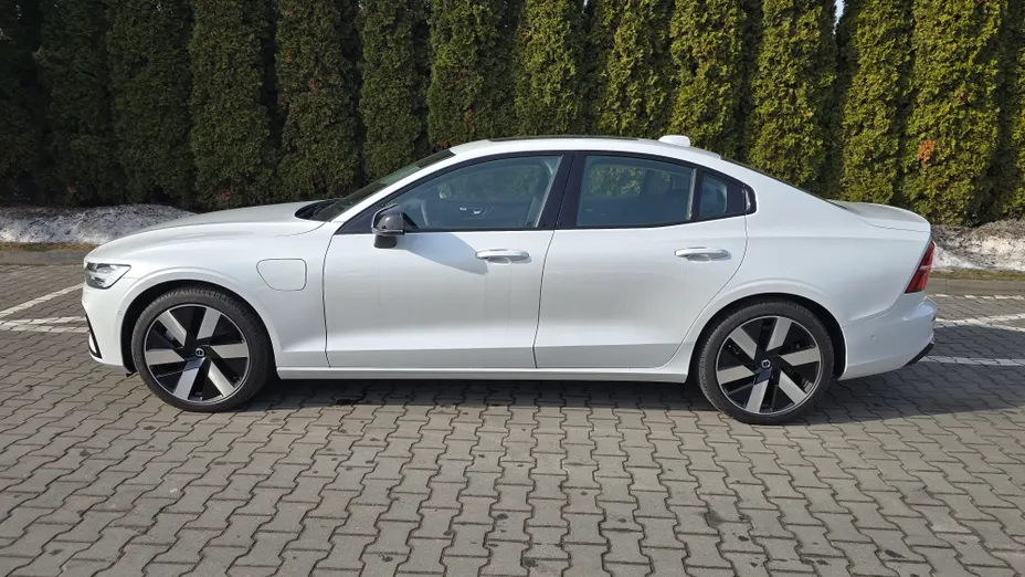VOLVO S60 S60 T8 AWD Plug-In Hybrid Polestar Engineered aut