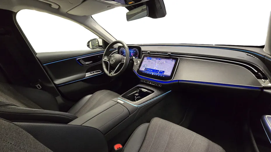 MERCEDES-BENZ E Klasa E 200 mHEV Avantgarde 9G-Tronic