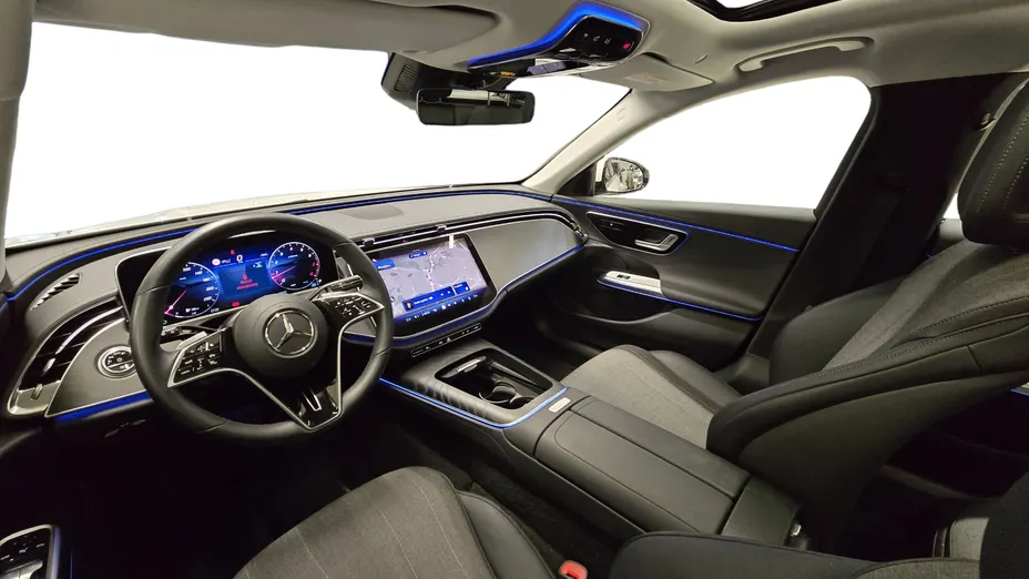 MERCEDES-BENZ E Klasa E 200 mHEV Avantgarde 9G-Tronic