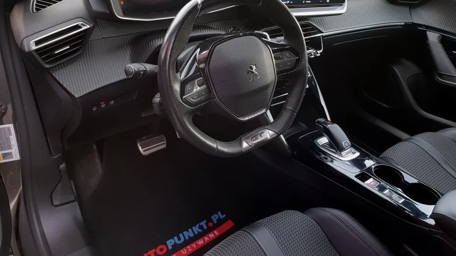 PEUGEOT 2008 2008 1.2 PureTech GT Line S&S EAT8