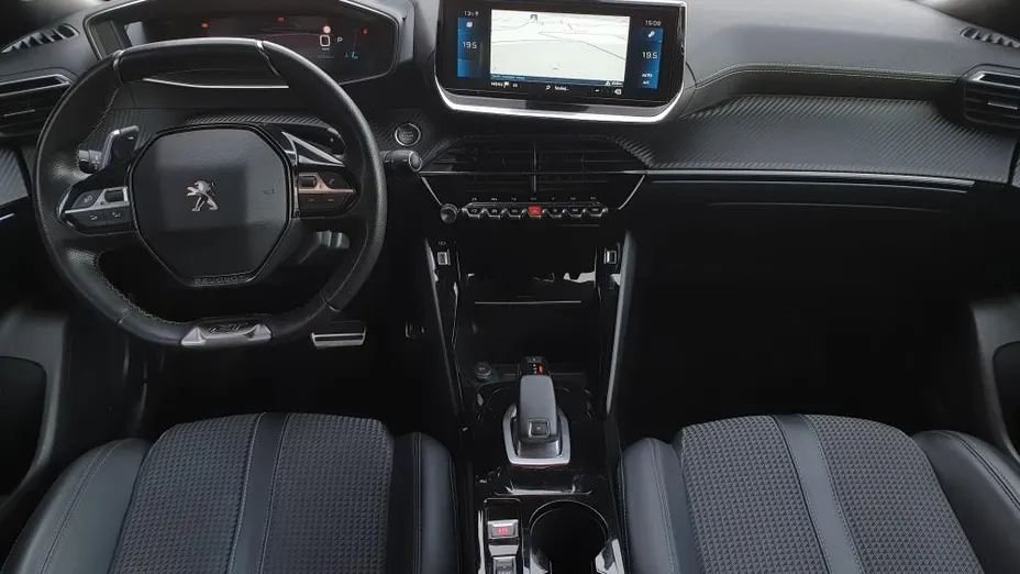 PEUGEOT 2008 2008 1.2 PureTech GT Line S&S EAT8