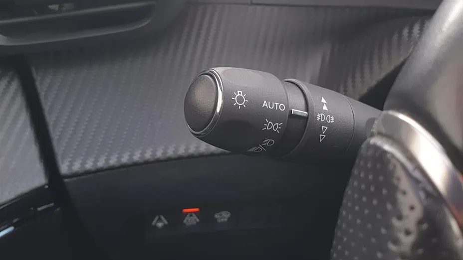 PEUGEOT 2008 2008 1.2 PureTech GT Line S&S EAT8