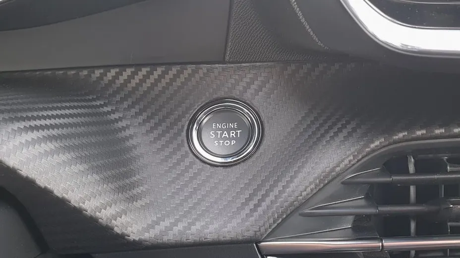 PEUGEOT 2008 2008 1.2 PureTech GT Line S&S EAT8