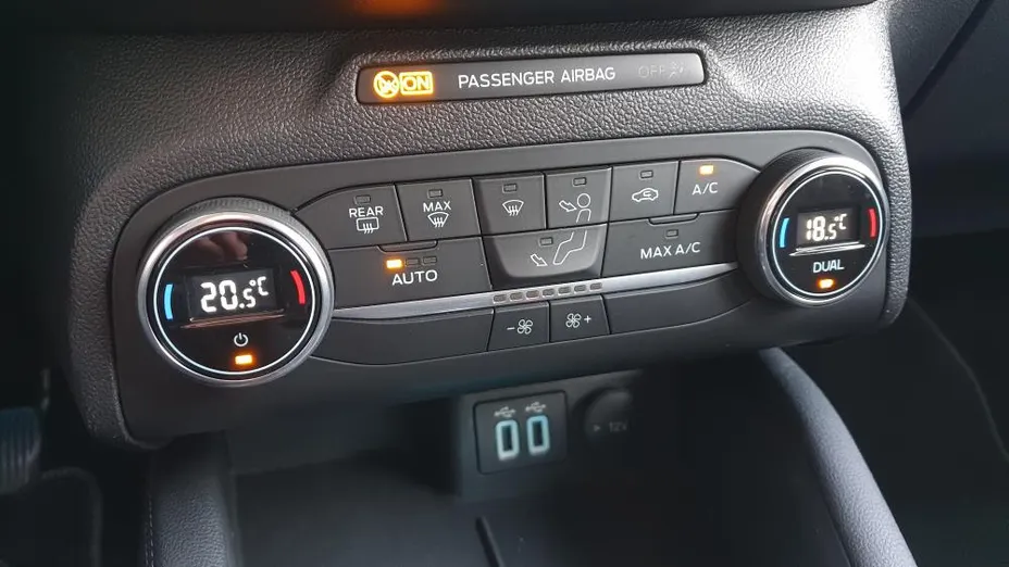 FORD Focus Focus 1.5 EcoBlue SCR Titanium