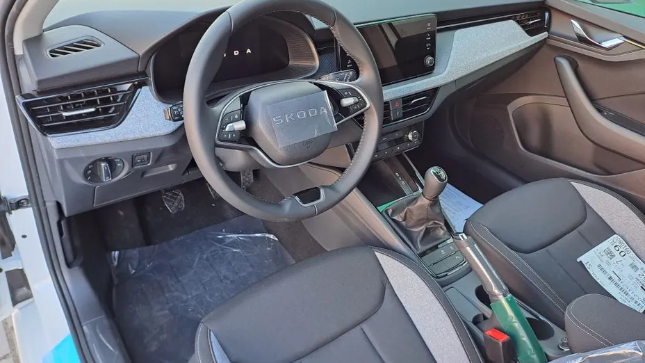 SKODA Kamiq Kamiq 1.0 TSI Drive Nowy
