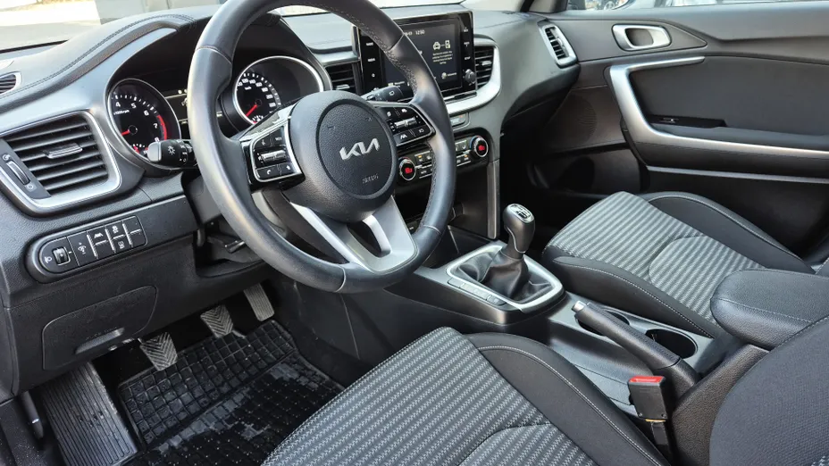 KIA Cee'd Ceed 1.5 T-GDI M