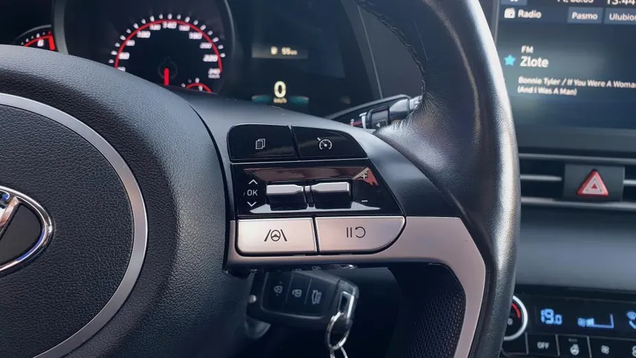 HYUNDAI Elantra Elantra 1.6 Comfort