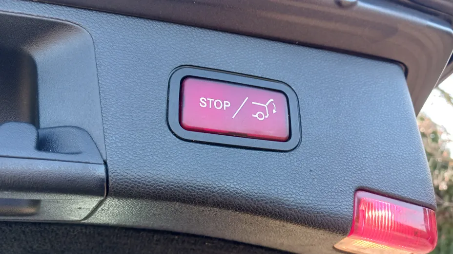 MERCEDES-BENZ E Klasa -